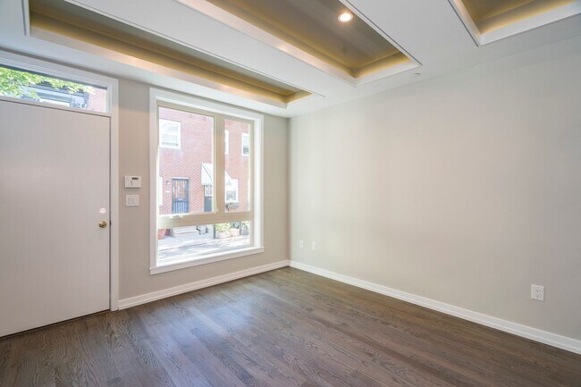 Building Photo - 2228 Kimball St