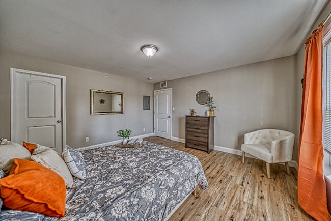 Foto del edificio - 330 E Niagara St