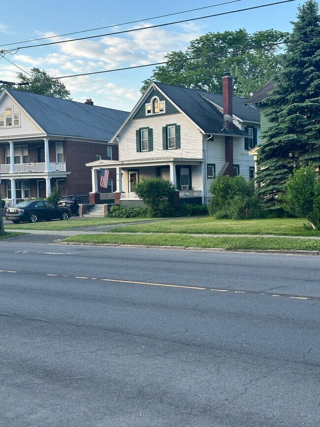 Foto del edificio - 366 New Scotland Ave