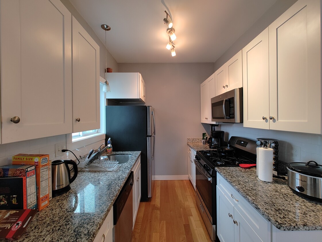 Foto principal - 287-1 Beacon St