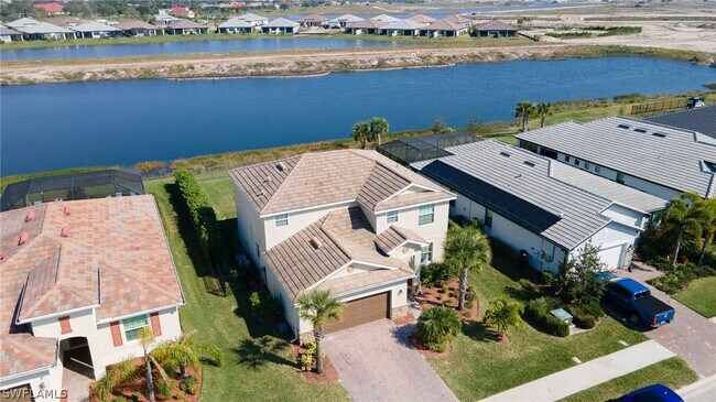 Foto del edificio - 4003 E Hampton Cir