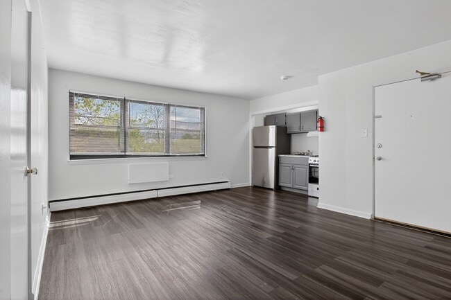 Building Photo - 1356 Edgewood Ave