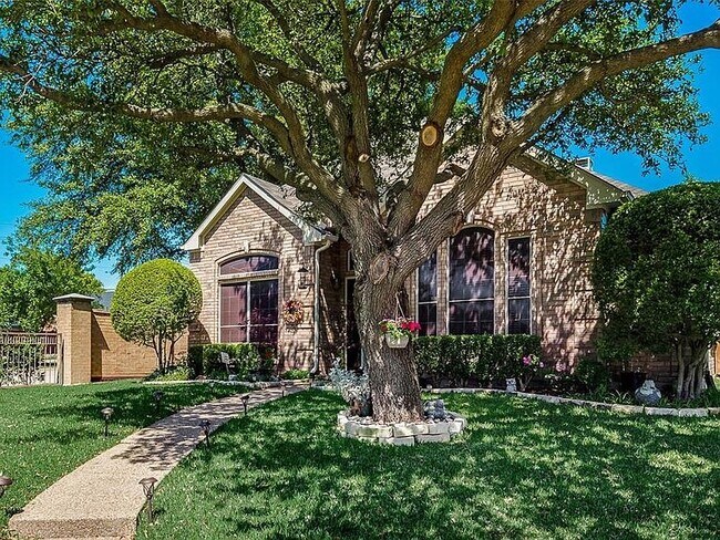 Foto del edificio - 3337 Candlewood Trail