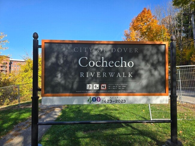 Foto del edificio - Stylish 2-Bedroom Condo in Dover| Utilities Included| Showings Coming Soon!
