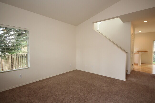 Foto del edificio - Clean Maple Valley Home!