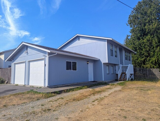 4Bd/1.75Ba Everett House - 4Bd/1.75Ba Everett House