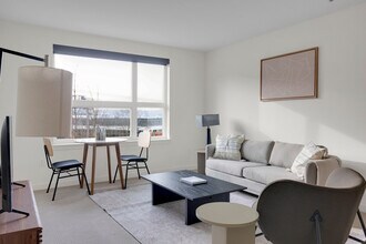 Building Photo - 330 3rd Ave W