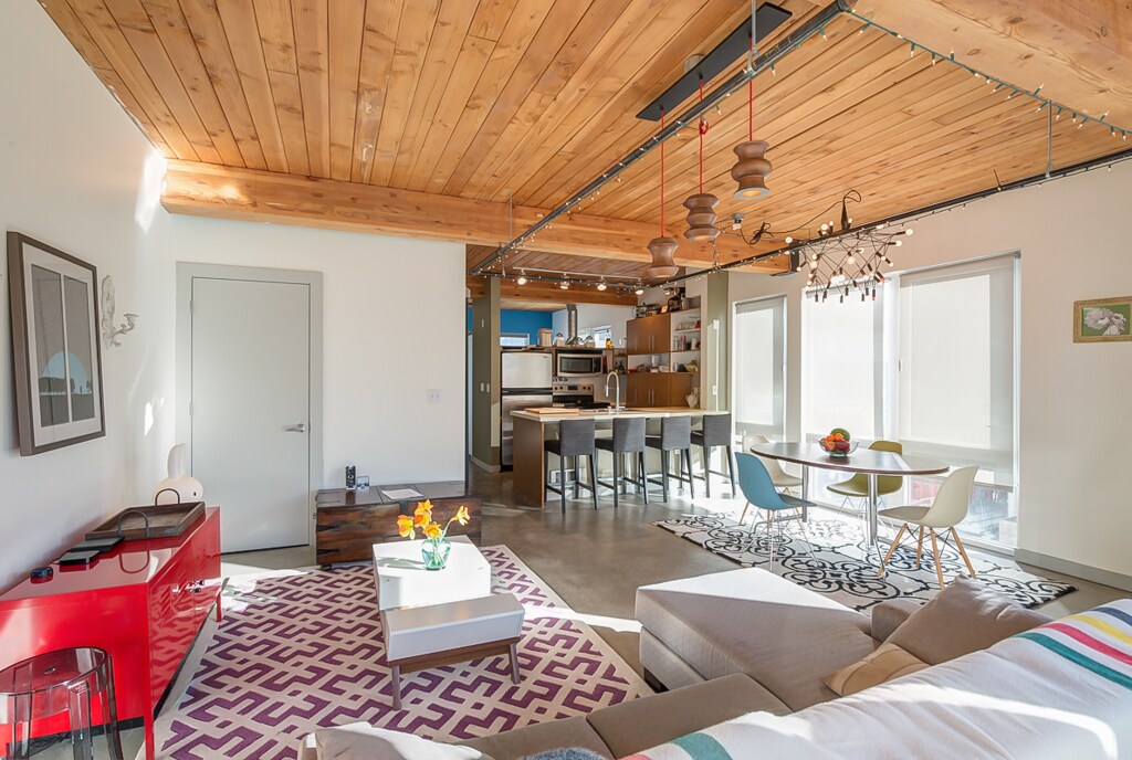 Foto principal - 401 9th Ave N