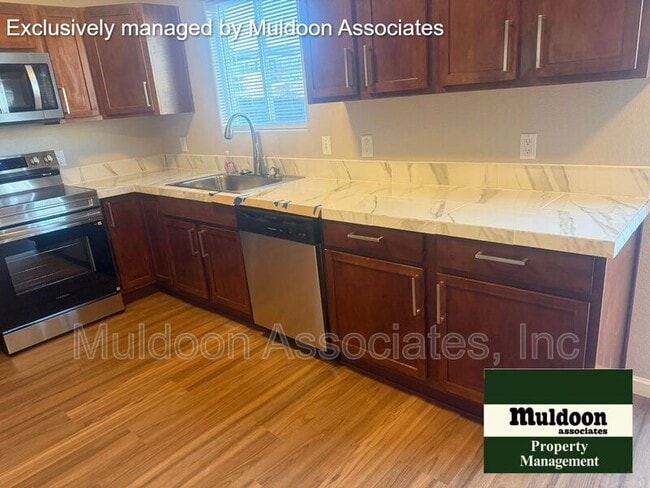 Building Photo - 5148 Goldking Rd