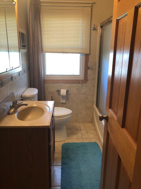 Bathroom - 617 N Cedar St