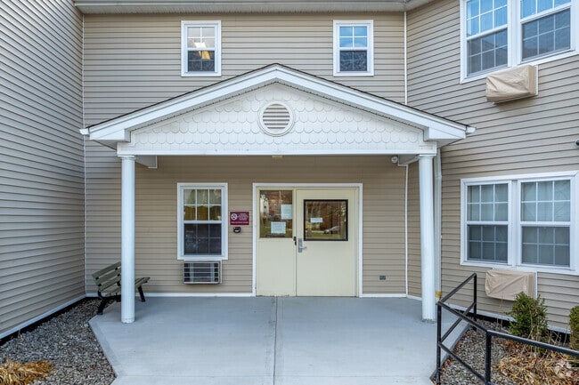 Entrance - Monroe Commons