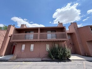 Building Photo - 575-28 1/2 28 1/2 Rd