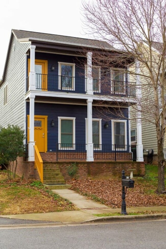 Building Photo - 3710 W Cherokee Rd