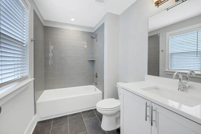 Foto del edificio - 432 Becanni Ln