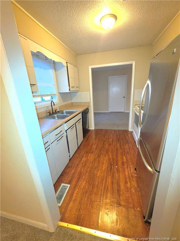 Foto del edificio - 4407 Moonstone Ct