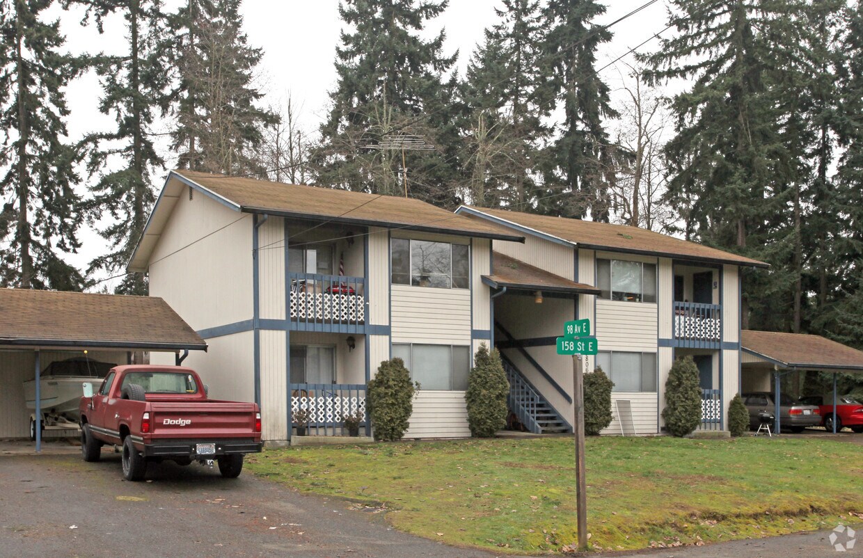 Primary Photo - 9806 158th St E