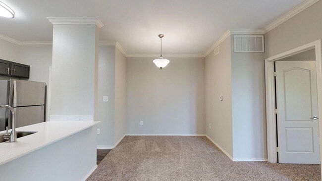 Interior Photo - Red Stone Ranch