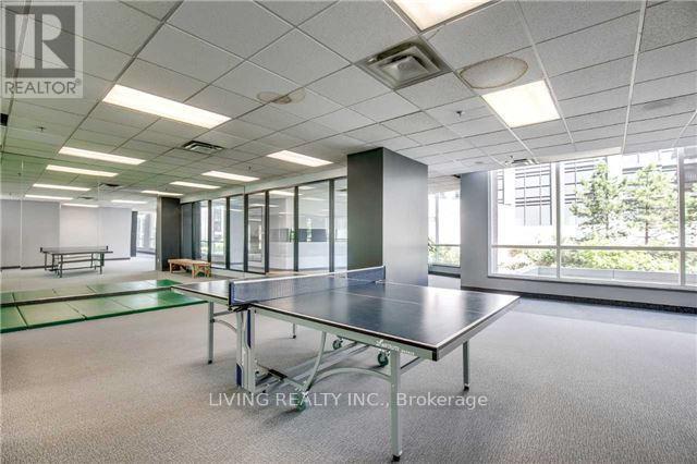 Photo du bâtiment - 7 Carlton St.