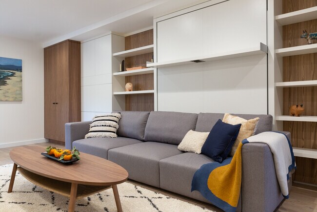Foto del edificio - 1056 Park Ln