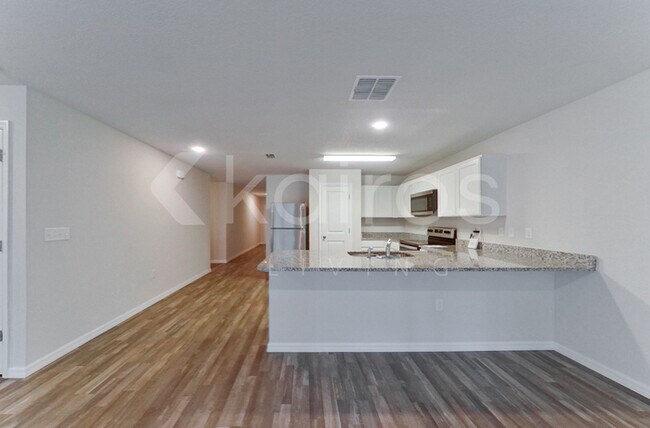 Foto del edificio - 1244 W Hanover Ln