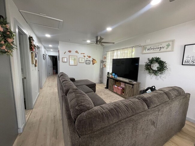 Building Photo - Napili Three Bedroom