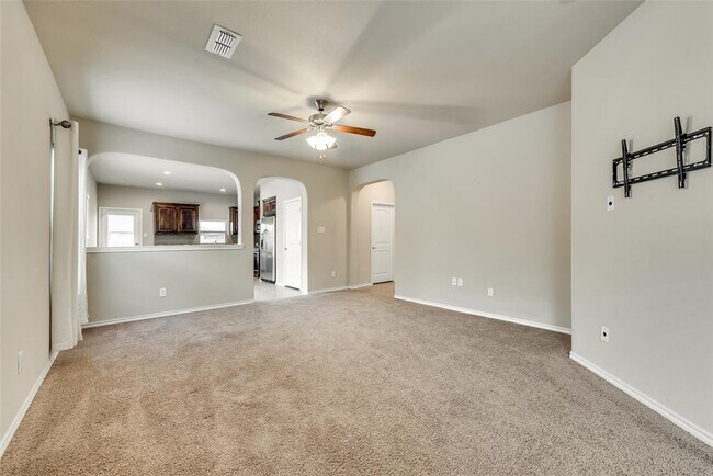 Building Photo - 1068 Meadow Scape Dr