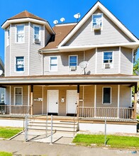 Building Photo - 470 Wood Ave
