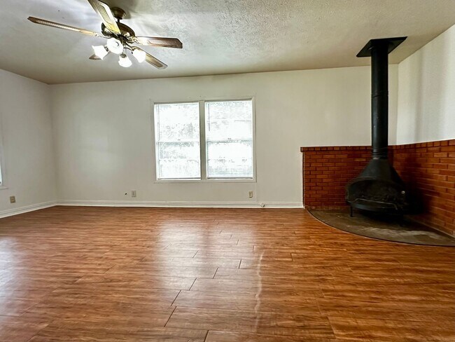Foto del edificio - Fresh 2 Bedroom Home