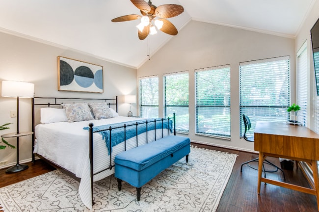 Photo - 1624 Sutters Mill Dr House