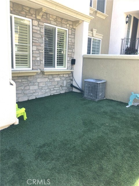 Foto del edificio - 10452 Whitcomb Way