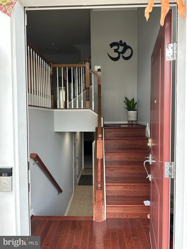 42675 Redeemer Terrace, Ashburn, VA 20148 Townhome Rentals in Ashburn