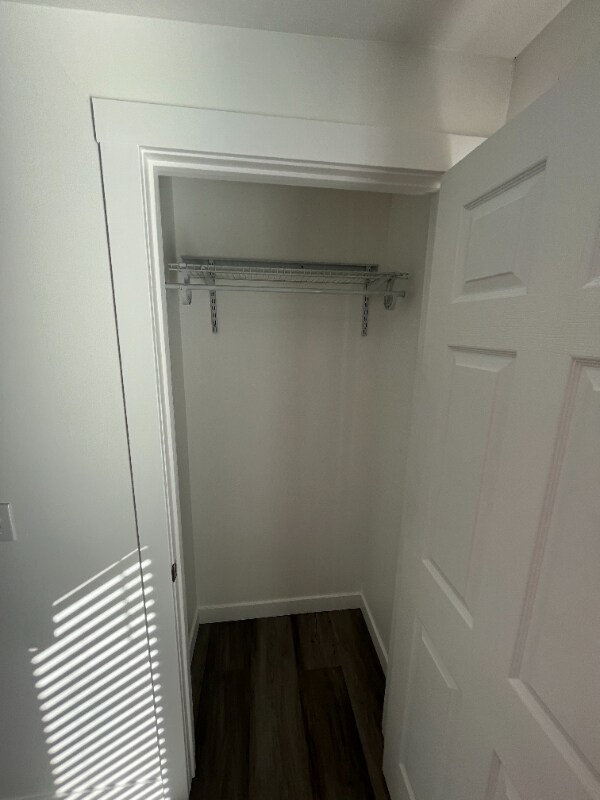 Foto del edificio - 6876 S 90 E