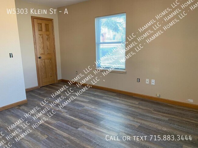 Foto del edificio - W5303 Klein St
