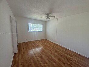 Building Photo - 4820 NW 9th Dr