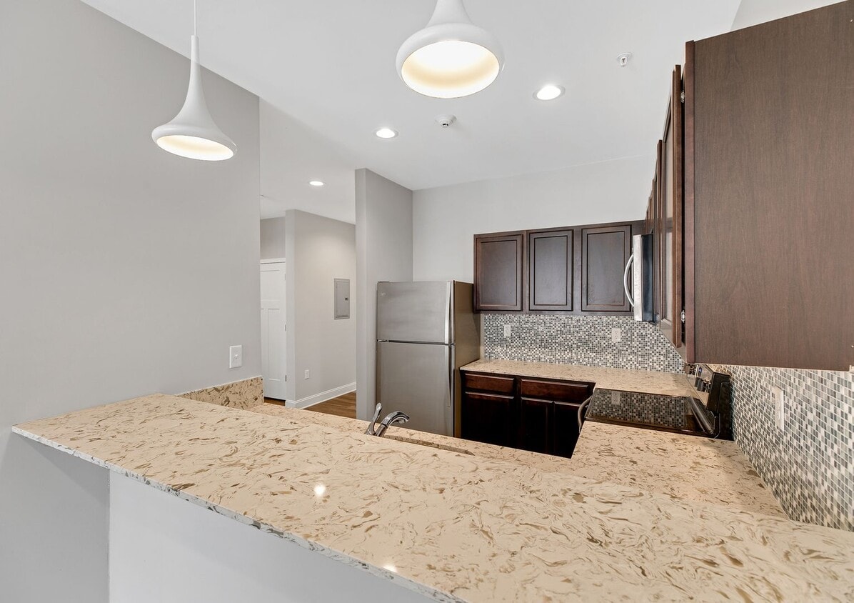 Foto principal - HUGE! 1 bedroom Next to Albany Med!