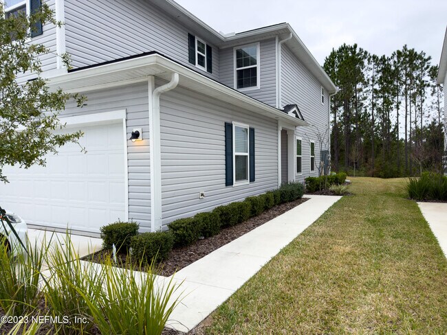 Foto del edificio - 12017 Calvesta St