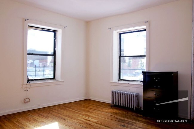Building Photo - 2223 Cortelyou Rd