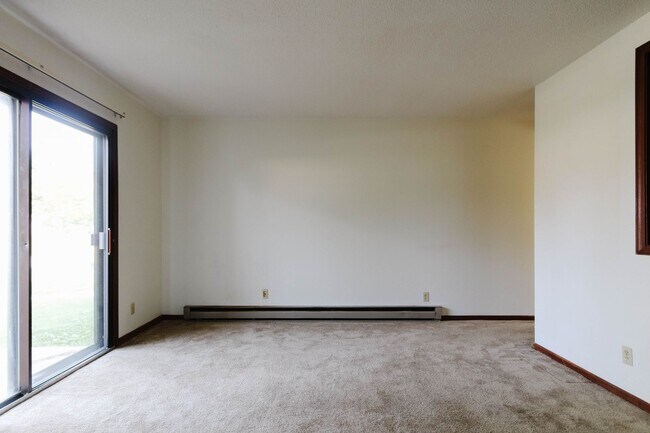 Foto del edificio - Spacious Living Room