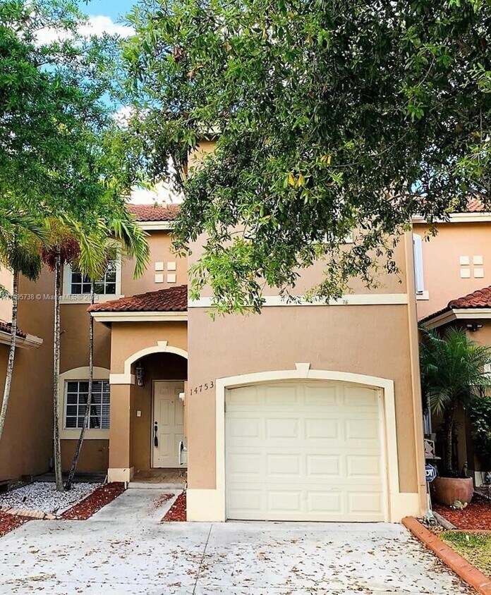 14753 SW 9th Ln, Miami, FL 33194 Townhome Rentals in Miami FL