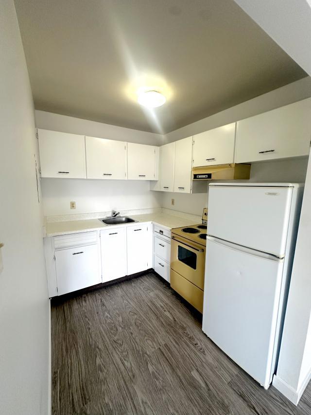 Photo du bâtiment - 1 bedroom in Quesnel BC V2J 2T5