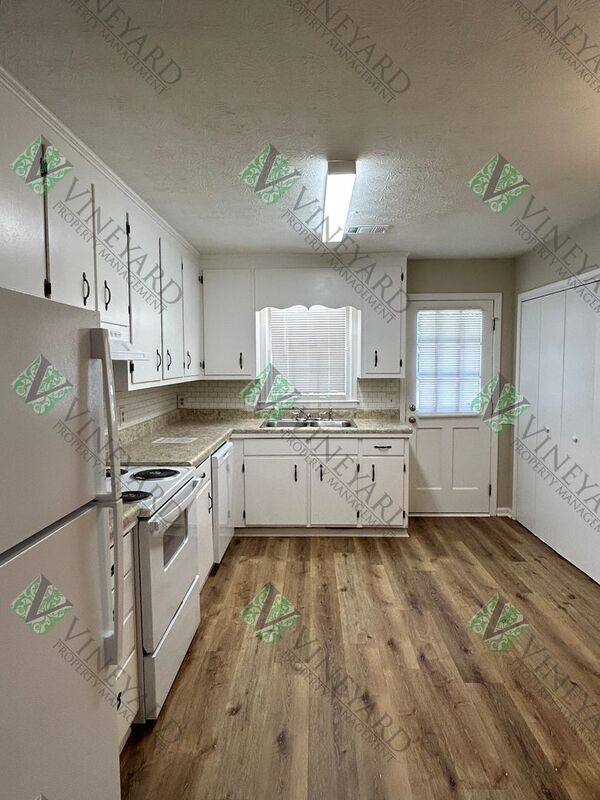 Foto del edificio - 16 Fieldstone Ct NW