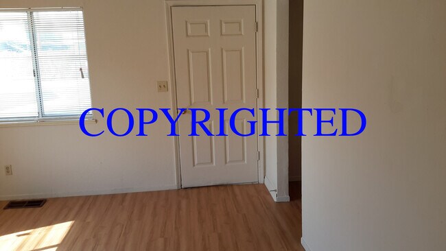Building Photo - 2115 California St