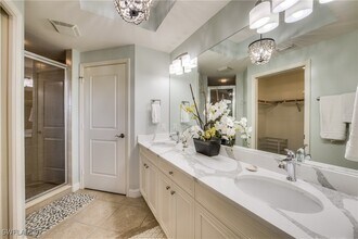 Building Photo - 27921 Bonita Village Blvd