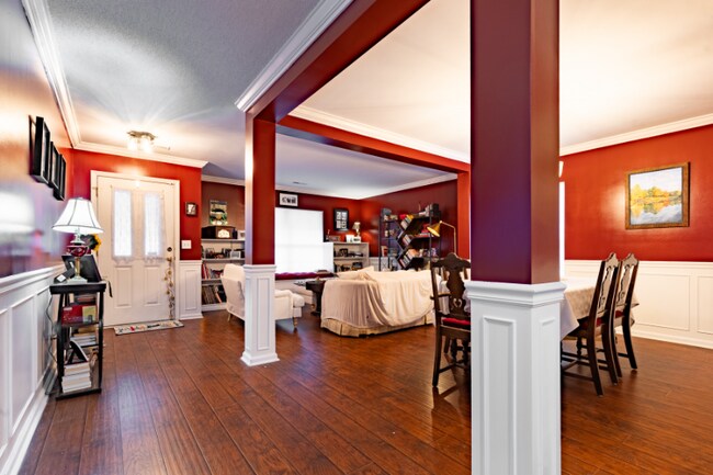 Building Photo - 5148 Torrey Ln