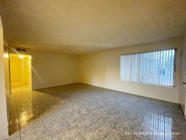Foto del edificio - 3217 Arlene Way