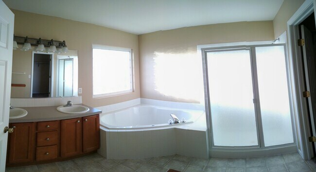 Master Bath - 5750 W 20th St