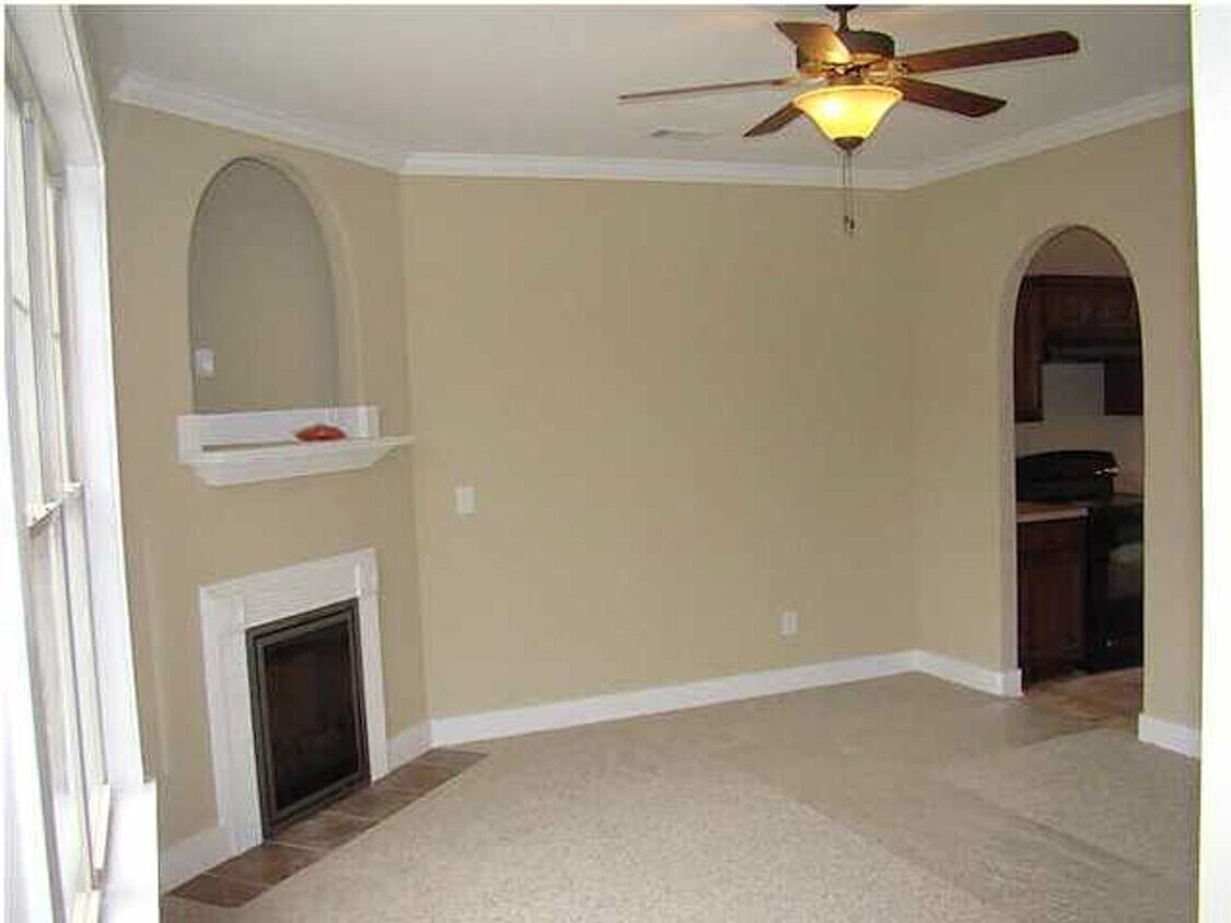 Foto del edificio - 2 bed, 2.5 bath townhome in Calera