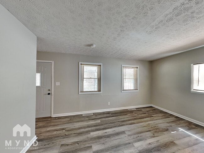 Building Photo - 4281 Walford St