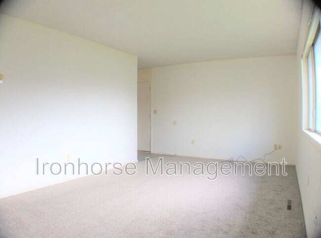 Foto del edificio - 411 N 16th Ave
