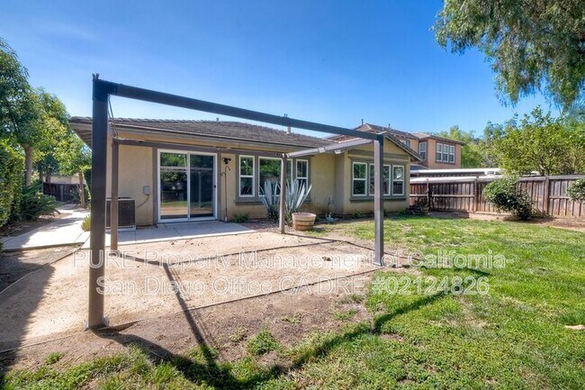 Foto del edificio - 584 Chandler Ct